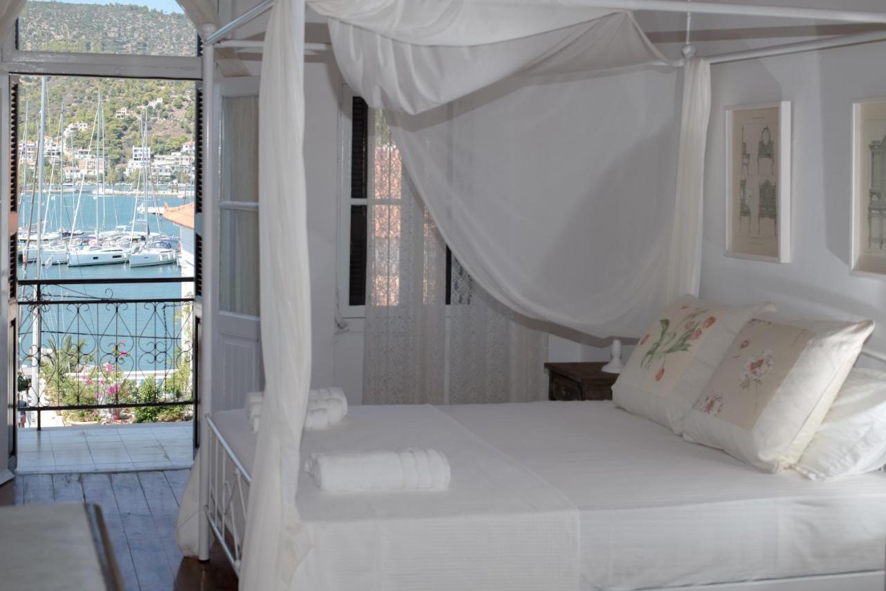 Neoclassical Manor House Poros Town 外观 照片