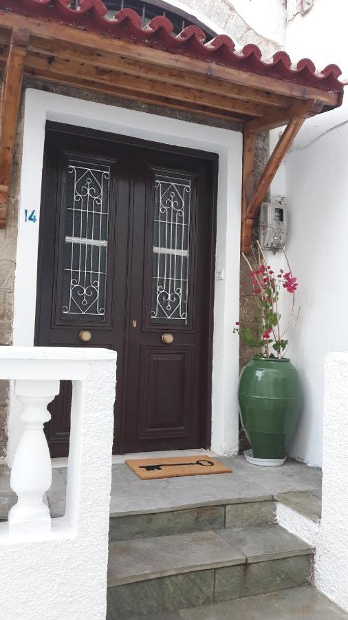 Neoclassical Manor House Poros Town 外观 照片
